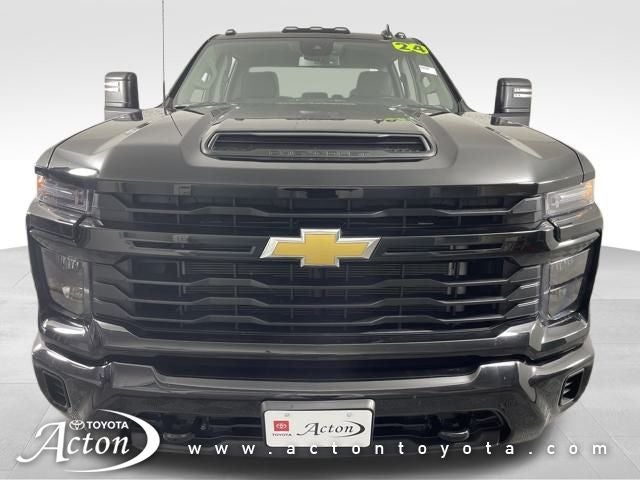 2024 Chevrolet Silverado HD Custom