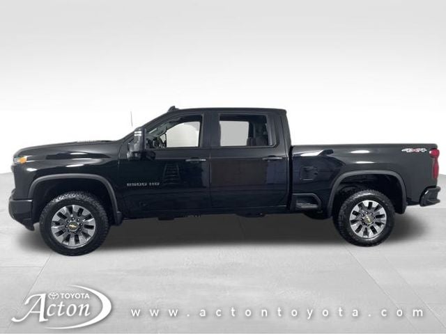 2024 Chevrolet Silverado HD Custom