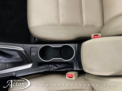 2015 Toyota COROLLA LE