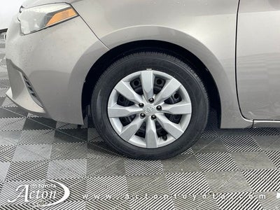 2015 Toyota COROLLA LE