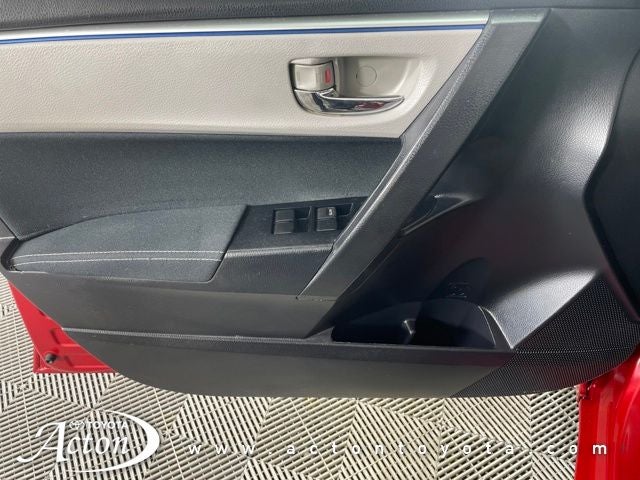 2015 Toyota COROLLA LE Plus