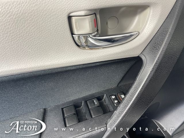 2014 Toyota Corolla LE Plus
