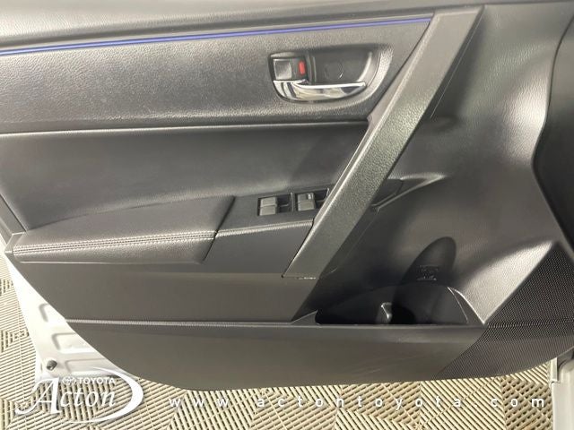 2017 Toyota COROLLA XSE