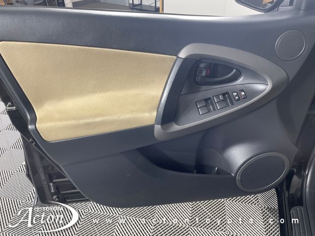 2012 Toyota RAV4 Base