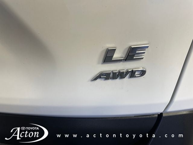 2023 Toyota RAV4 LE