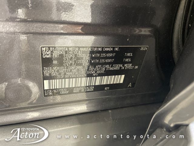 2024 Toyota RAV4 LE