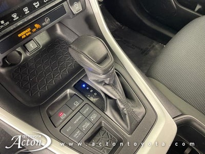 2022 Toyota RAV4 LE