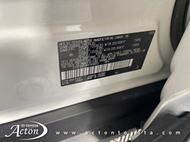 2024 Toyota RAV4 XLE