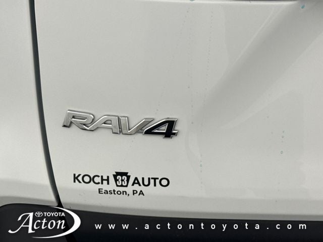 2025 Toyota RAV4 XLE