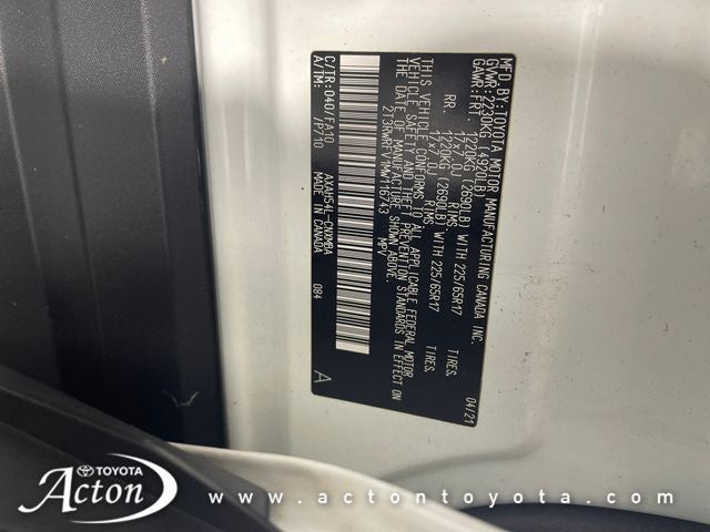 2021 Toyota RAV4 XLE - Photo 21