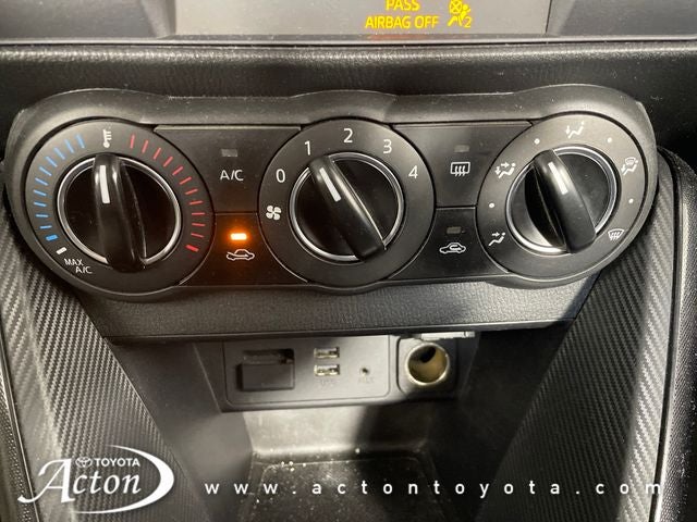 2017 Toyota YARIS iA Base