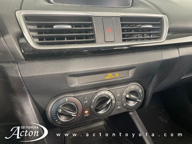 2015 Mazda Mazda3 i Touring