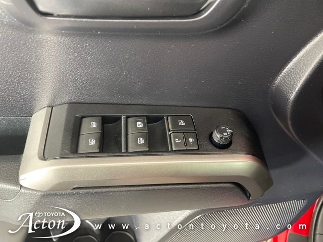 2020 Toyota TACOMA SR5 SR5 V6