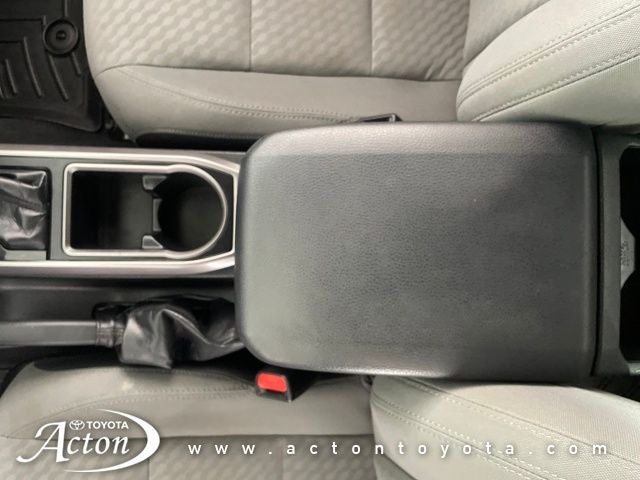 2020 Toyota TACOMA SR5 SR5 V6