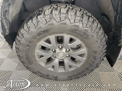 2022 Toyota TACOMA SR5 SR5 V6