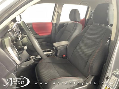 2022 Toyota TACOMA SR5 SR5 V6