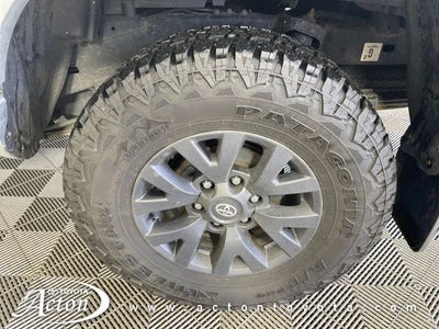 2022 Toyota TACOMA SR5 SR5 V6