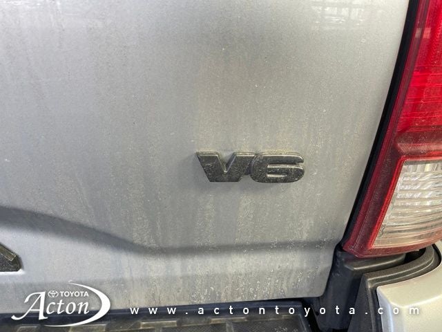 2022 Toyota TACOMA SR5 SR5 V6