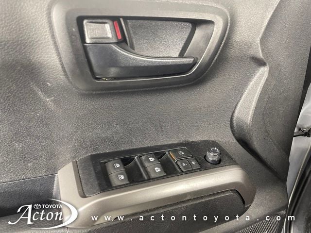 2023 Toyota TACOMA SR5 SR5 V6