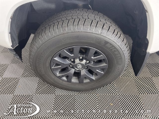 2022 Toyota Tacoma SR5