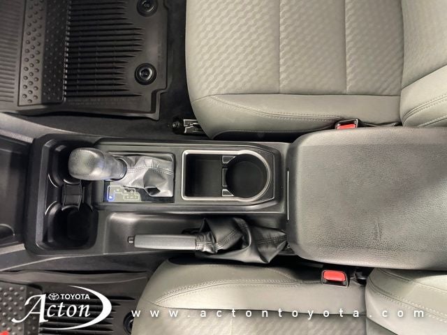 2022 Toyota TACOMA SR SR