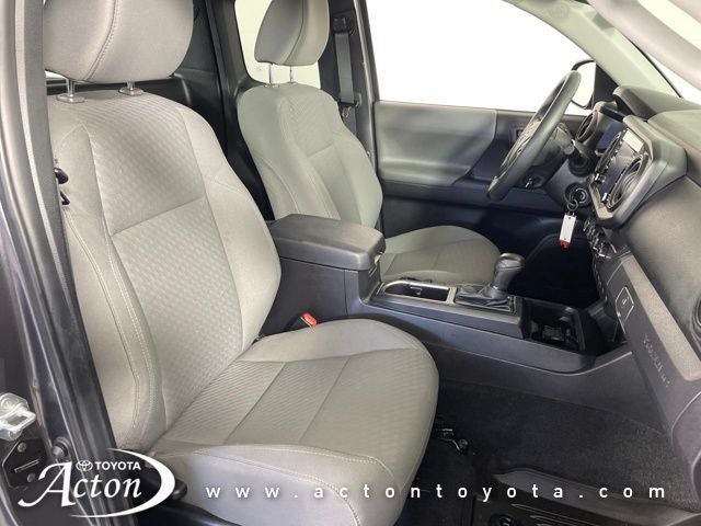 2022 Toyota TACOMA SR SR