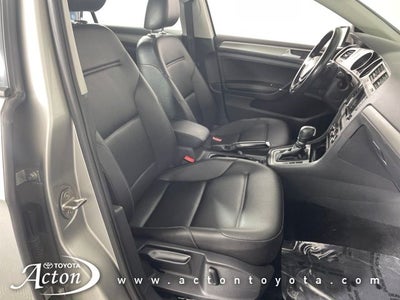 2017 Volkswagen Golf TSI S 4-Door