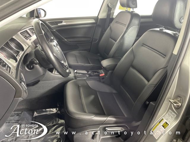 2017 Volkswagen Golf TSI S 4-Door