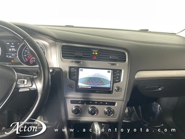 2017 Volkswagen Golf TSI S 4-Door