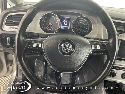 2017 Volkswagen Golf TSI S 4-Door