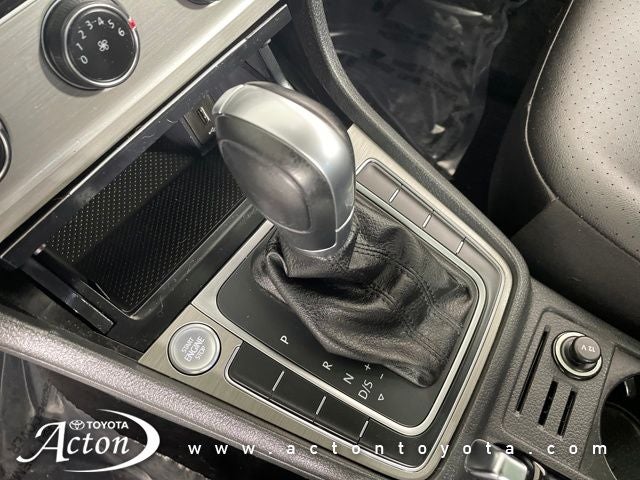 2017 Volkswagen Golf TSI S 4-Door