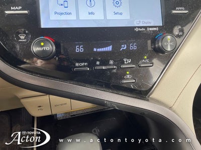2019 Toyota Camry XLE