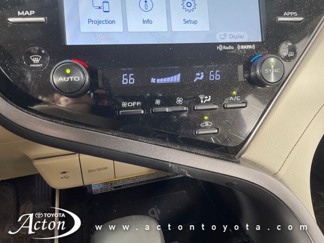 2019 Toyota Camry XLE