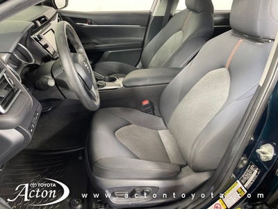 2018 Toyota CAMRY LE