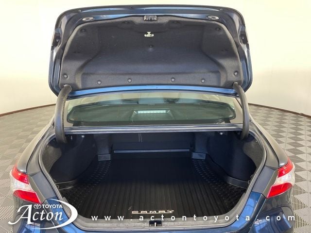 2018 Toyota CAMRY LE