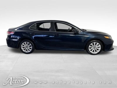 2018 Toyota CAMRY LE