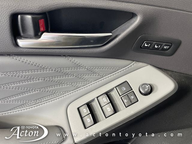 2019 Toyota Avalon Hybrid Limited