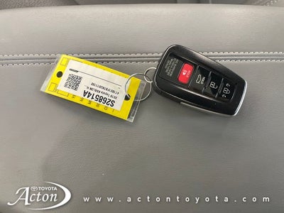 2019 Toyota Avalon Hybrid Limited