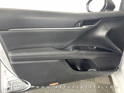 2019 Toyota CAMRY XSE
