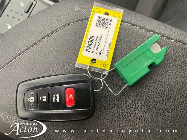 2019 Toyota CAMRY XSE