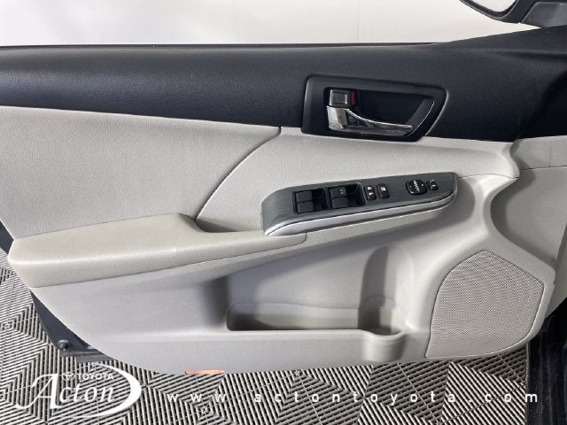 2012 Toyota CAMRY XLE