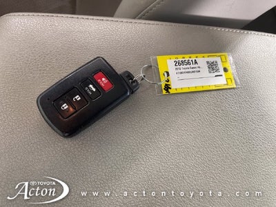 2012 Toyota CAMRY XLE