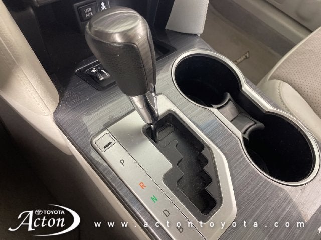 2012 Toyota CAMRY XLE