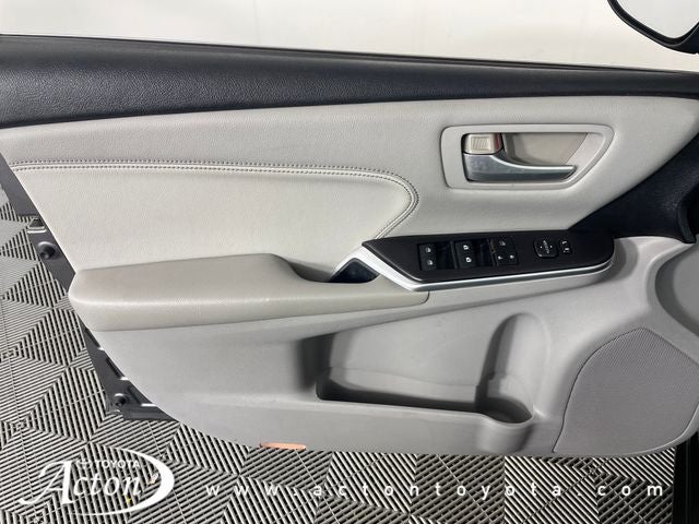 2016 Toyota Camry XLE