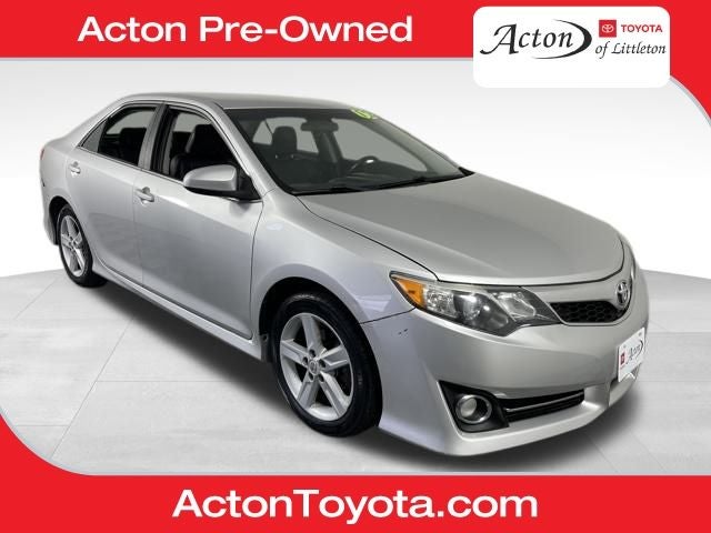 2012 Toyota CAMRY SE