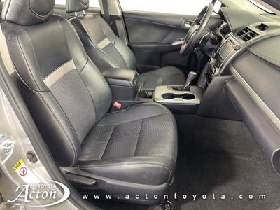 2012 Toyota CAMRY SE