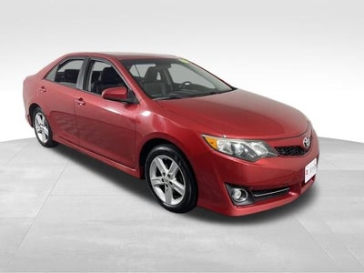 2012 Toyota CAMRY SE
