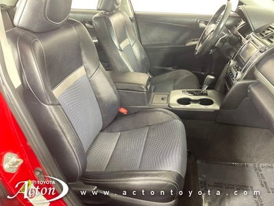 2012 Toyota CAMRY SE