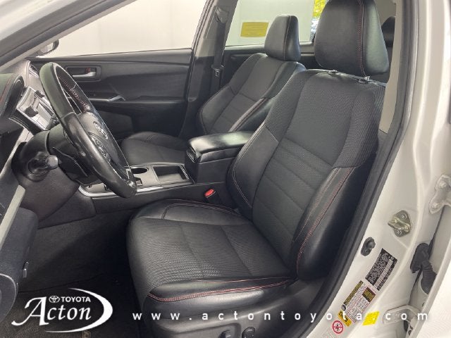 2016 Toyota Camry SE