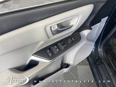 2016 Toyota Camry SE